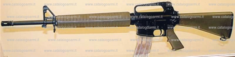 Carabina Armalite modello M 15 A2 (16483)