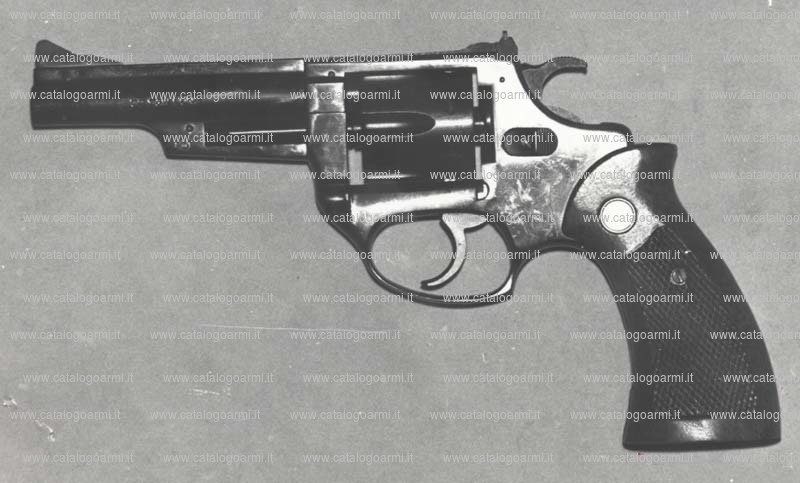 Pistola Astra Arms modello Cadix (875)