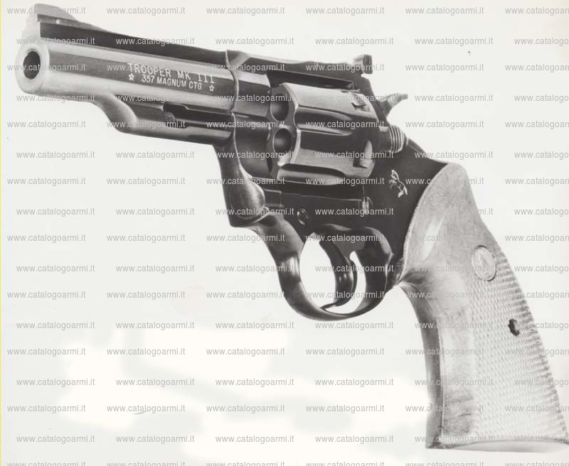 Pistola Colt modello Trooper MK III (finitura blue) (157)