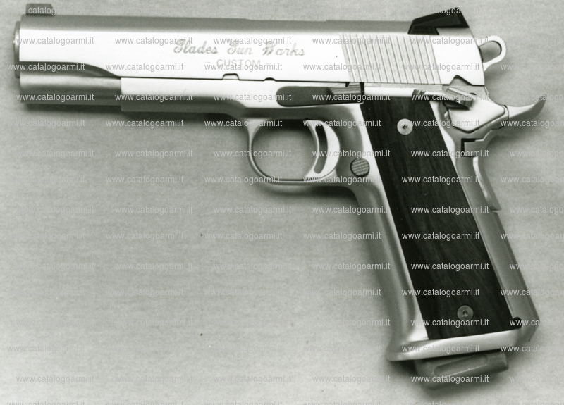 Pistola Glades Gunworks modello Caspian defender (8013)