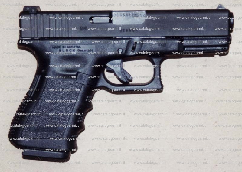 Pistola Glock modello 19 C (12566)