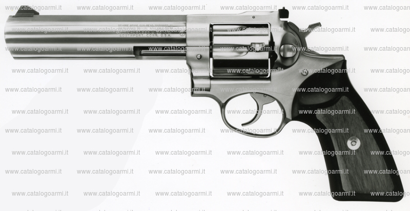 Pistola Ruger modello GP 100 6 blue (tacca di mira regolabile e mirino fisso) (5035)