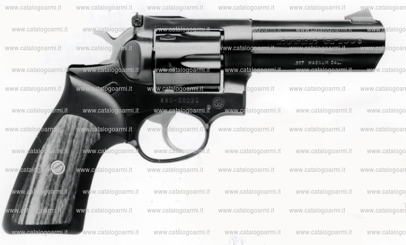 Pistola Ruger modello GP 100 (tacca di mira regolabile e mirino fisso) (4984)