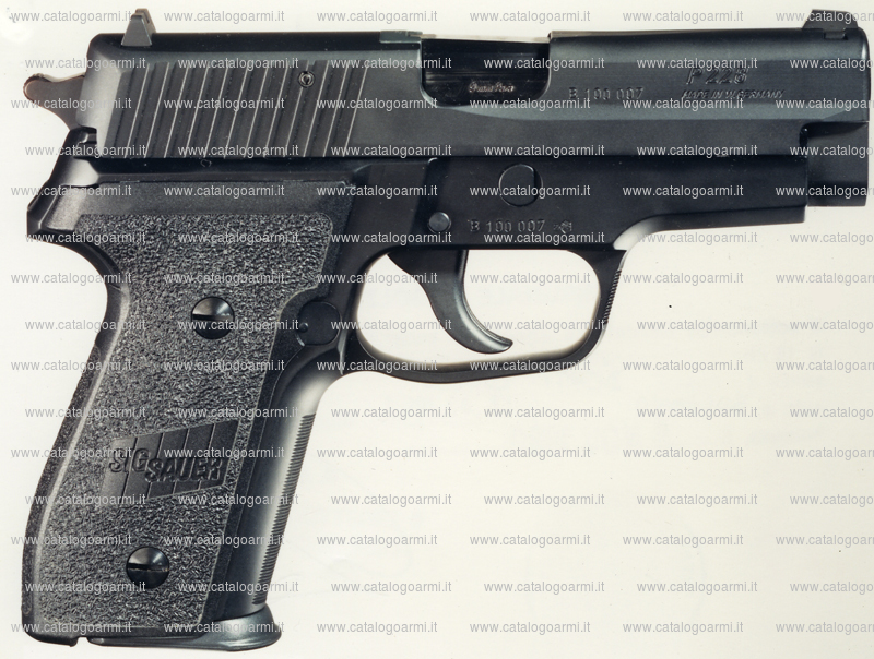 Pistola Sauer modello P 228 (6462)