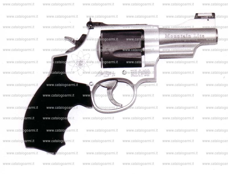 Pistola Smith & Wesson modello 396 Mountain Lite (13538)