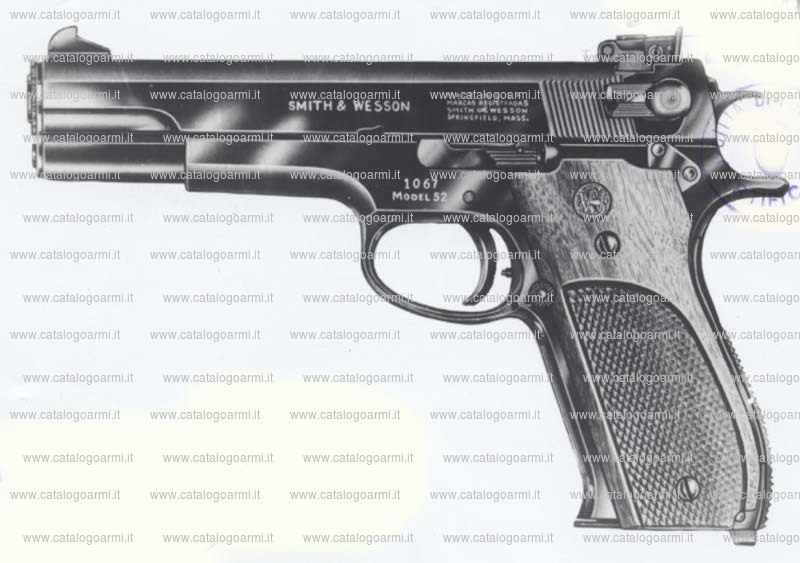 Pistola Smith & Wesson modello 52 (finitura blue) (129)