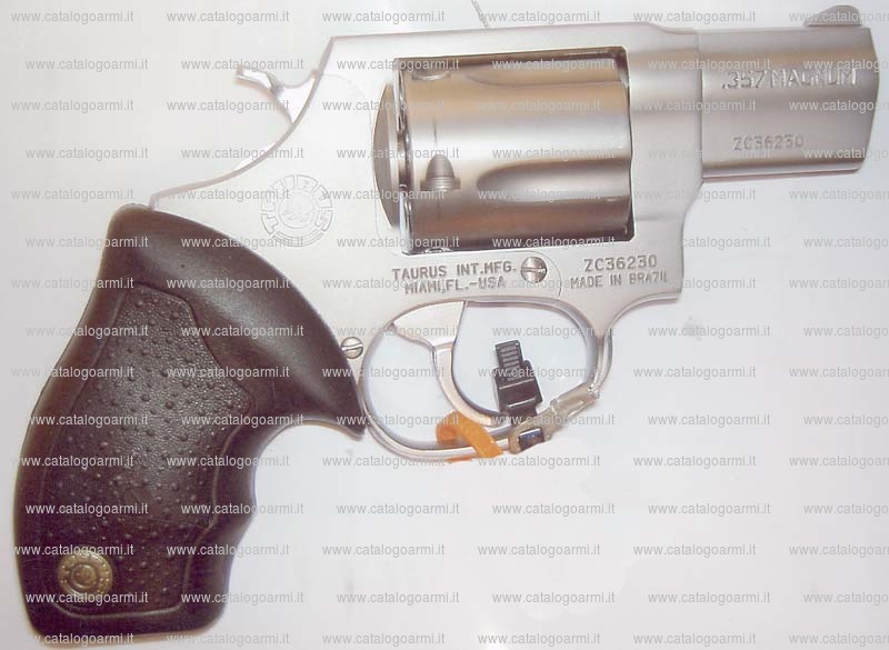 Pistola Taurus modello 605 (16579)