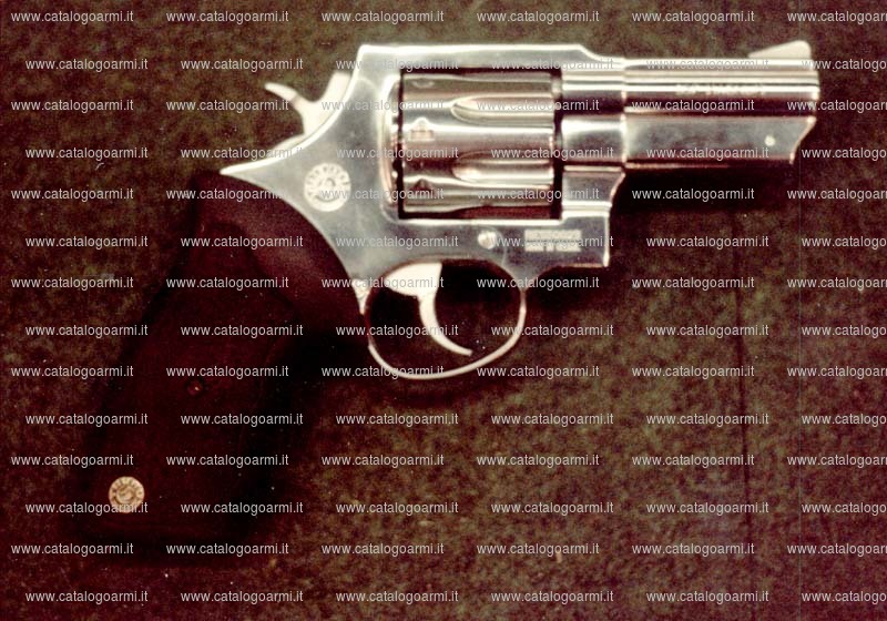 Pistola Taurus modello 608 (12654)