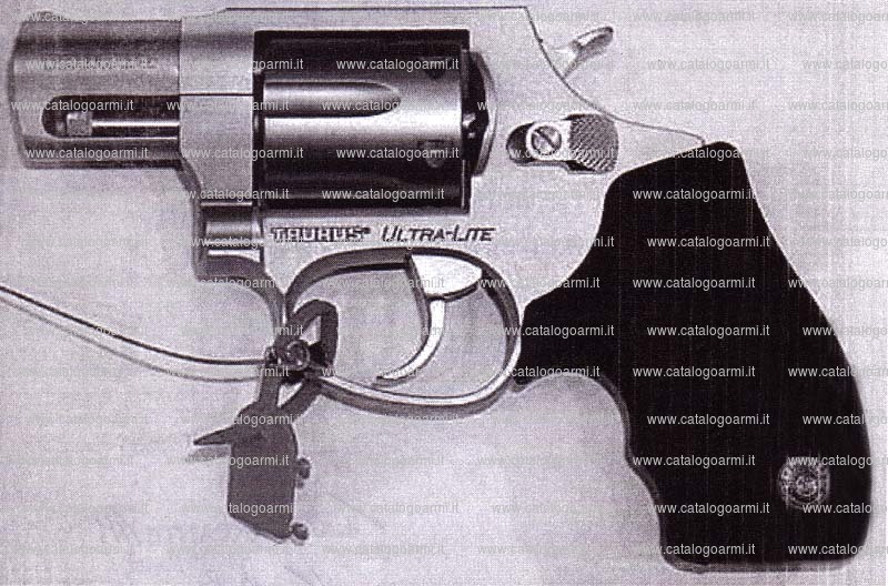 Pistola Taurus modello 731 UL (13600)