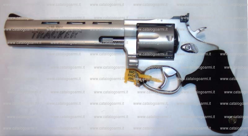 Pistola Taurus modello Tracker 218 (14260)