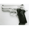Pistola Smith &amp; Wesson 4013 (finitura inox)